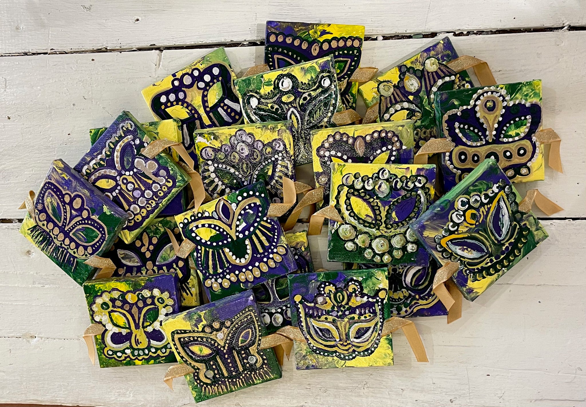 Mini Mardi Gras Mask